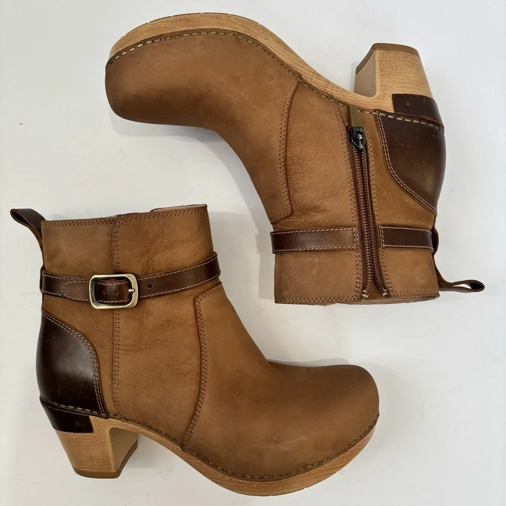Dansko Anya Biscotti Brown Nude Leather Zip Buckled Platform Ankle Bootie 5.5/36